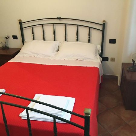 Appartamenti E Camere Il Poggio Di D'Angeli Lidia Auditore Ngoại thất bức ảnh