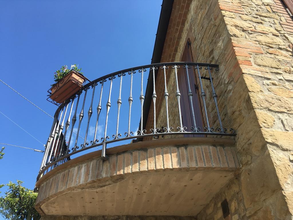 Appartamenti E Camere Il Poggio Di D'Angeli Lidia Auditore Ngoại thất bức ảnh