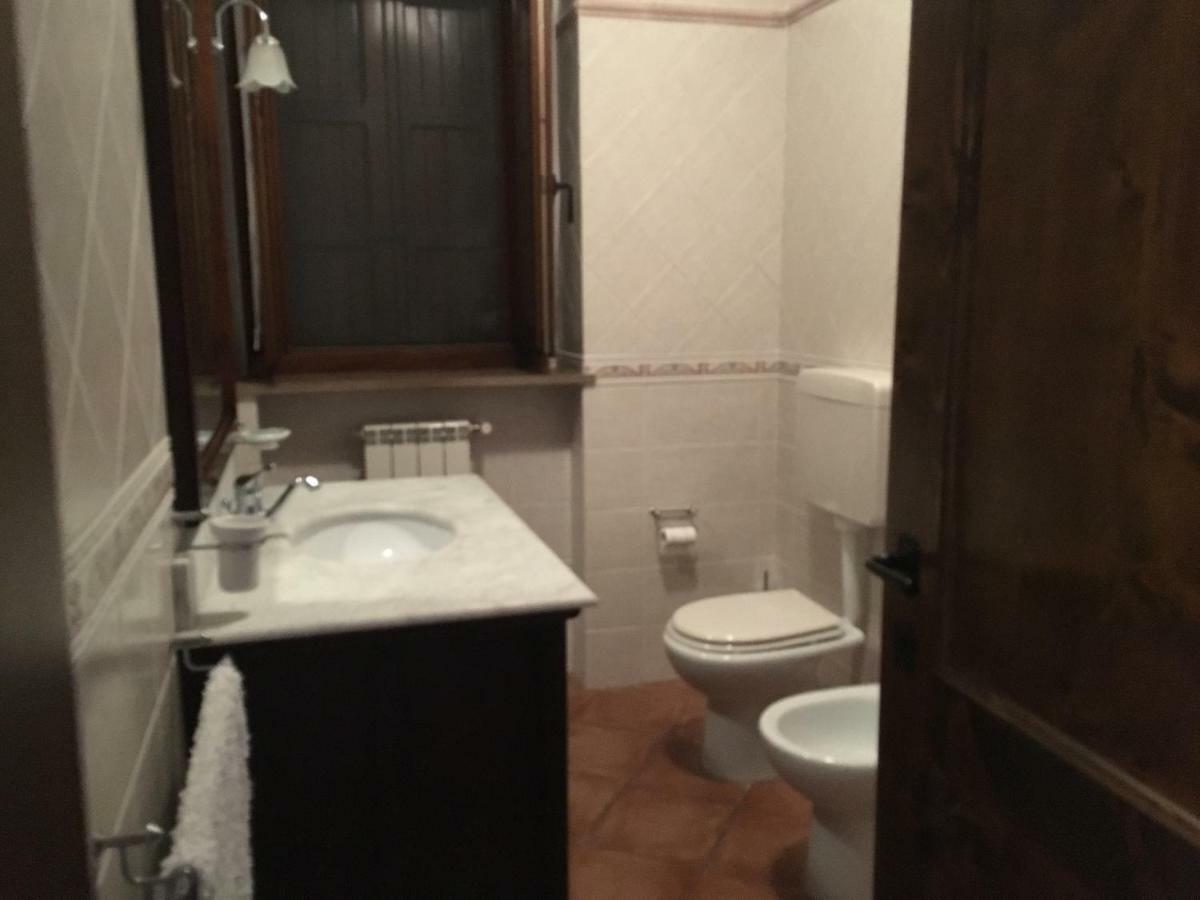 Appartamenti E Camere Il Poggio Di D'Angeli Lidia Auditore Ngoại thất bức ảnh